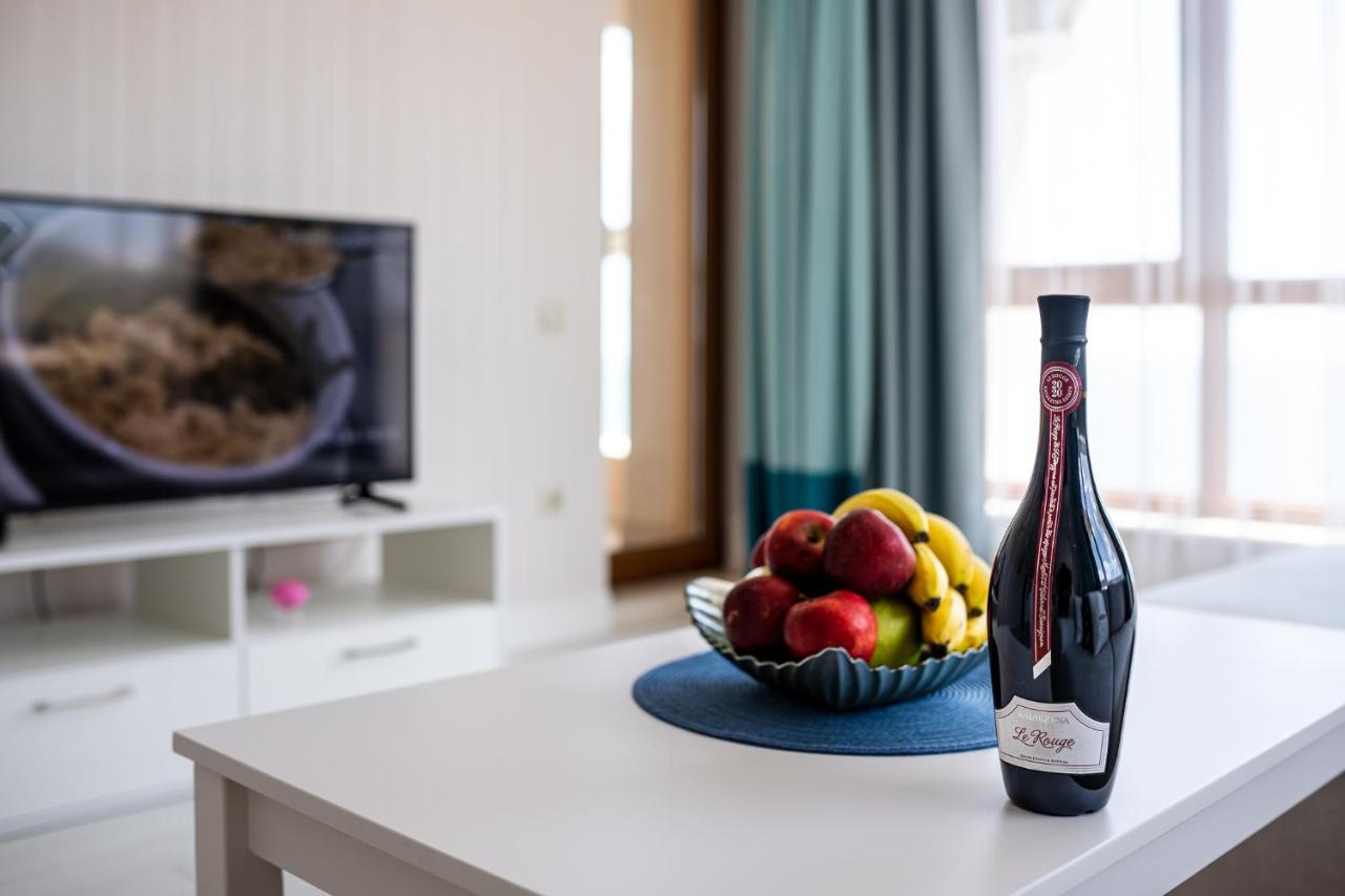 La Mer Luxury Apartments Golden Sands Bagian luar foto