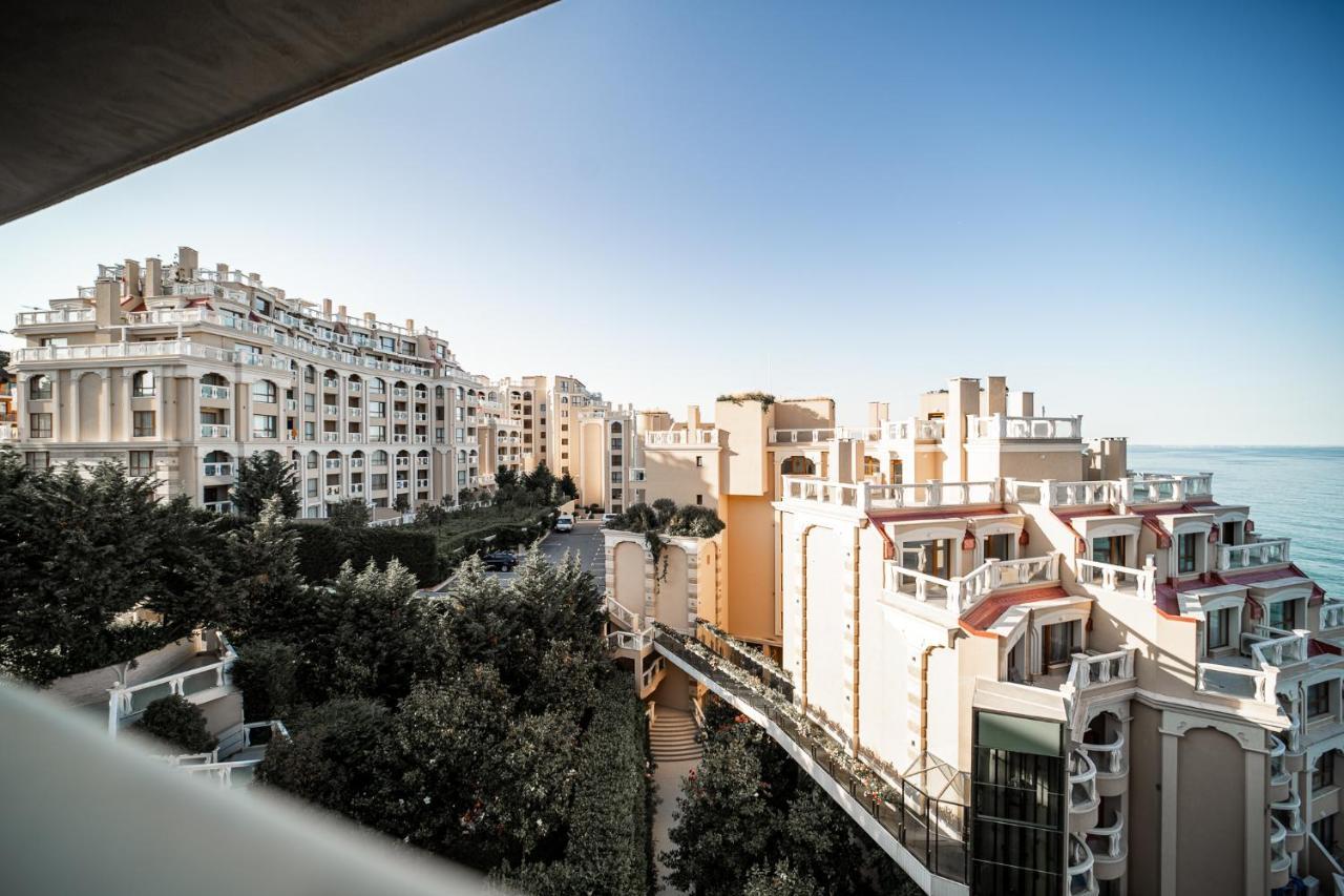 La Mer Luxury Apartments Golden Sands Bagian luar foto